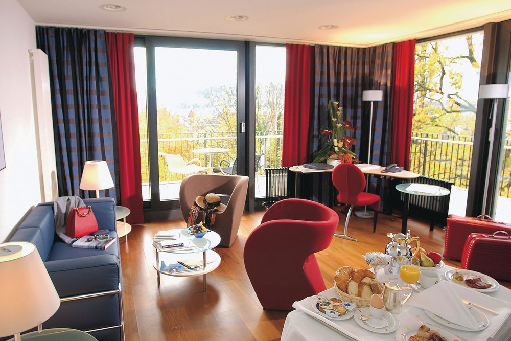 Swissotel Kursaal Bern Penthouse Suite Wohnzimmer2